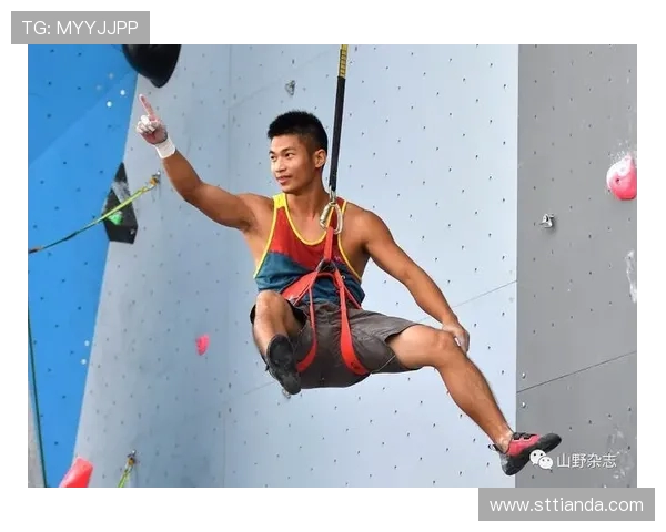 重庆街舞队在攀岩联赛中的速度表现分析与点评