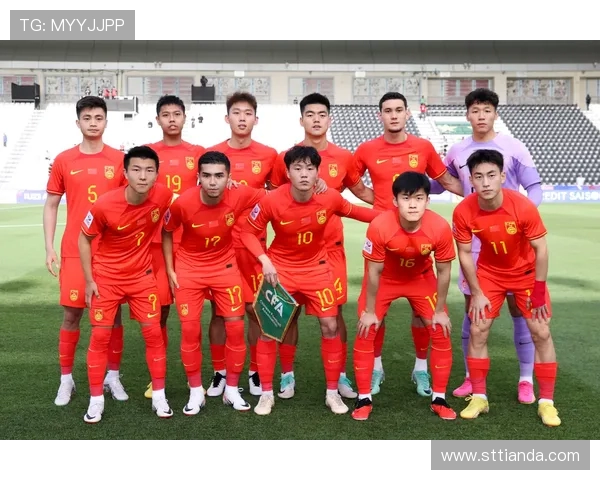 中国国足与韩国队精彩对决集锦回顾展现两队激烈竞争与精彩瞬间