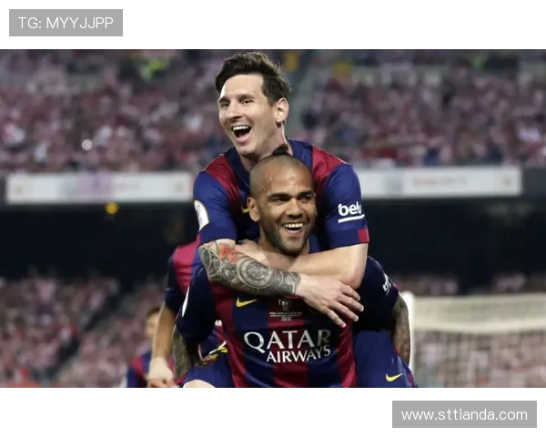 博洛尼亚与维罗纳历史交锋回顾与球队发展历程分析